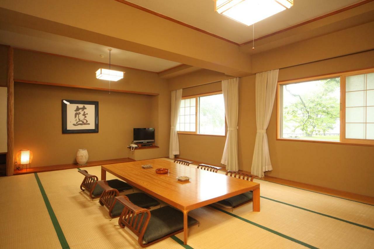Towadako Lake View Hotel Kosaka Buitenkant foto