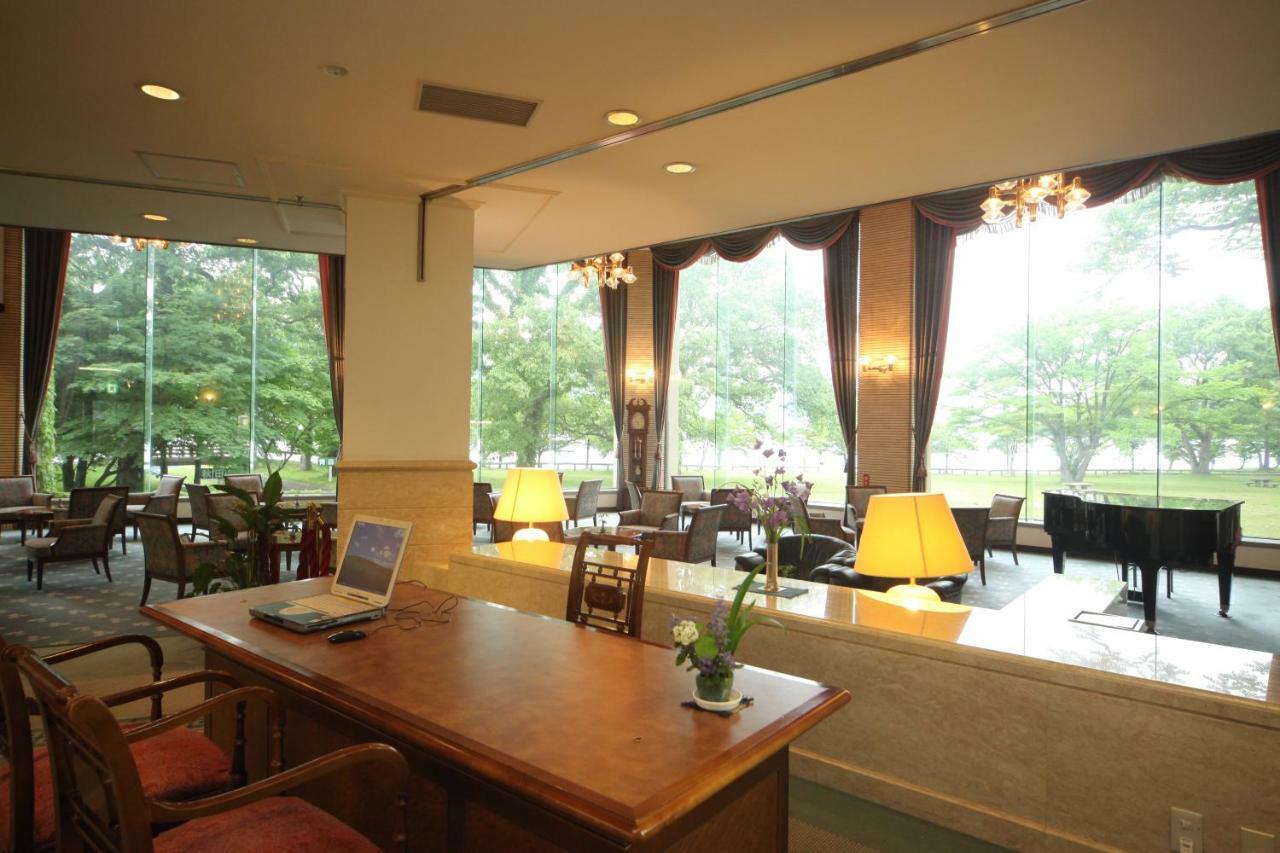 Towadako Lake View Hotel Kosaka Buitenkant foto