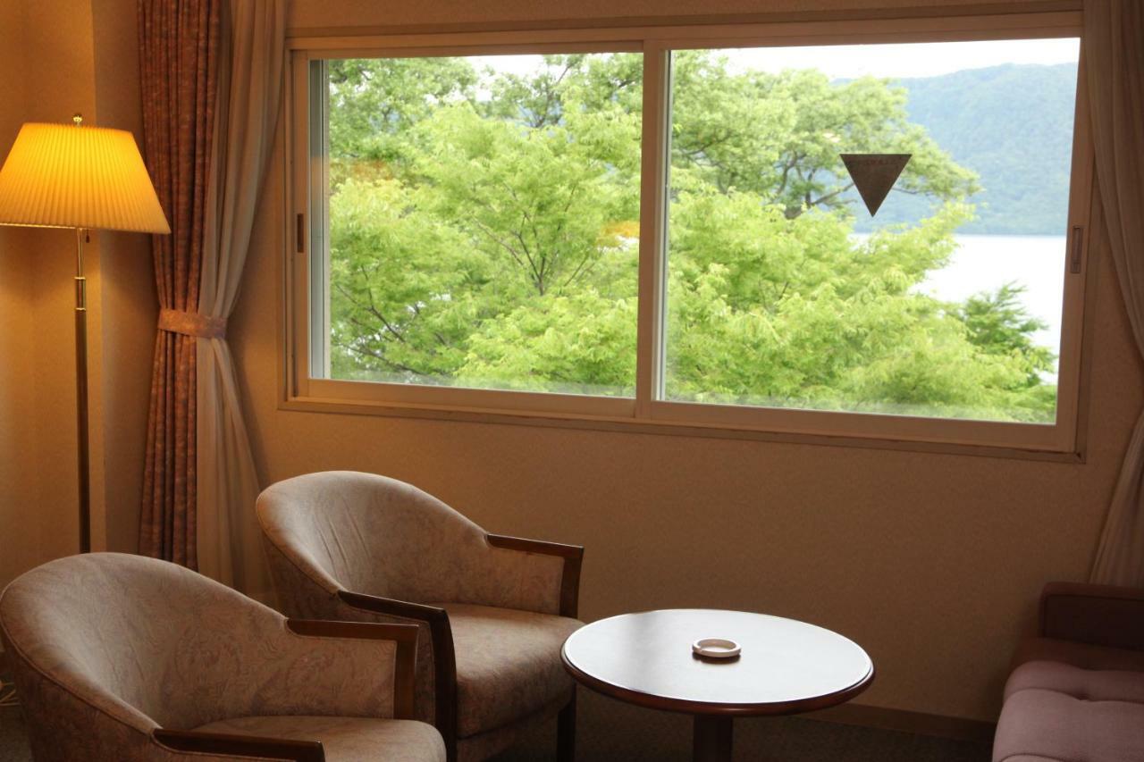 Towadako Lake View Hotel Kosaka Buitenkant foto